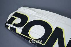 2011 Ronix One Collection 142cm Wakeboard, White/black