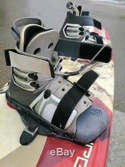 Hyperlite State Wakeboard with State Boot Binding 135 2.5 Subtle 3 Stage Rocker