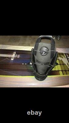 Hyperlite wakeboard with boa system bindings