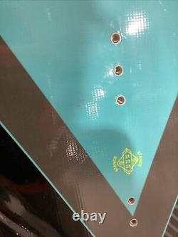 O'Brien 2022 Clutch Wakeboard With 8-12 Bindings (Damaged/Out Of Box)