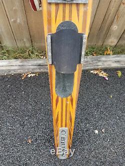 O'Brien 68 Competition Wood Wooden Water Ski and Original Zippered Cover Vintage