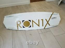 RONIX 146 cm 56.5 WAKEBOARD with RONIX / Bindings Kiteboard NO BOOTS