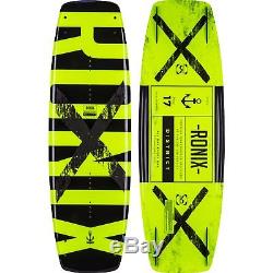 Ronix District Wakeboard Package with Divide Bindings 2017