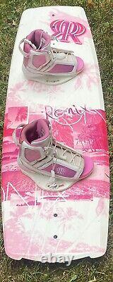 Ronix Wakeboard Krush 134cm Women Lady Ladies Girls PINK With With Bindings